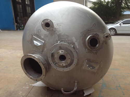 鋼襯塑反應(yīng)釜瓷層的維護(hù)方法: 鋼襯塑反應(yīng)釜瓷層的維護(hù)方法: